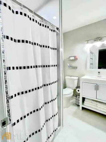 5332 Denny Dr, Atlanta GA  30349-5206 exterior