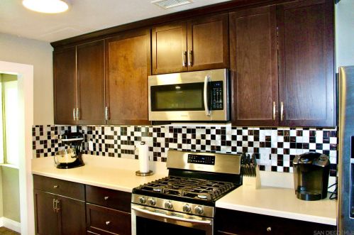 874 Denise Ln, El Cajon, CA 92020-6415