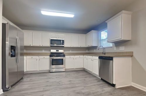 32414 Angler Park, Conroe TX  77385-8100 exterior