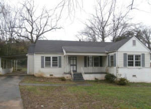 121 Shawnee Trl, Chattanooga, TN 37411-5401