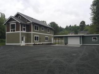 19720 80th Ave, Bothell, WA 98028-2105
