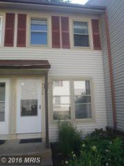 2828 Chablis Cir, Woodbridge VA  22192-1946 exterior