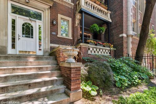 5057 Kenmore Ave, Chicago, IL 60640-7680