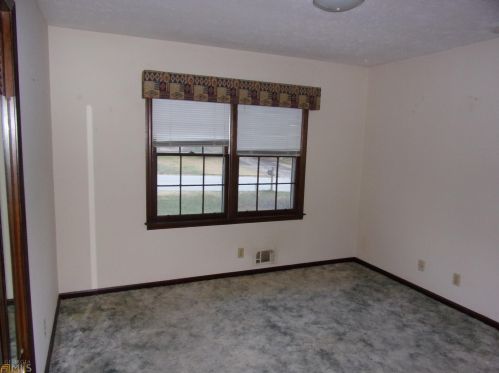 1164 Tony Vly Dr, Conyers GA 30013-2943 exterior