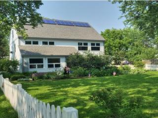 78 Lyman Ave, Burlington, VT 05401-5018