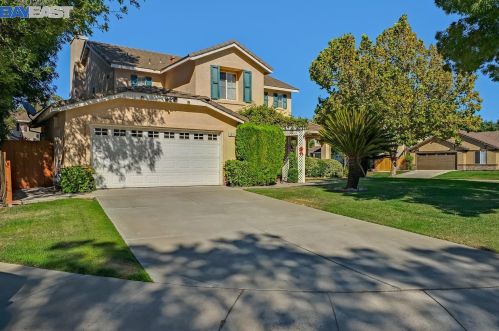 2579 Pebble Creek Ct, Tracy, CA 95377-0210