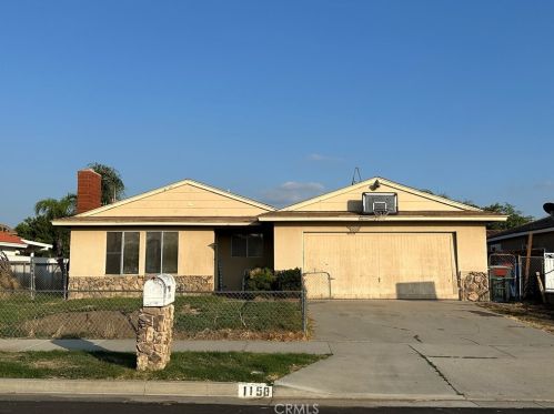1150 Cloverdale St, Riverside, CA 92501-1540
