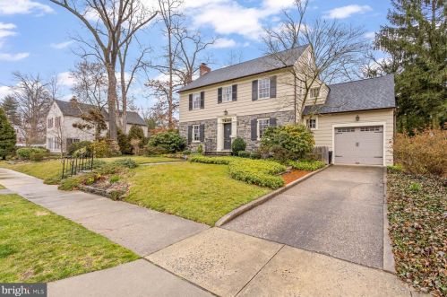 420 Woodland Ave, Tavistock, NJ 08033-2624
