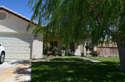 14785 Hamilton Ct, El Mirage, CA 92301-4037