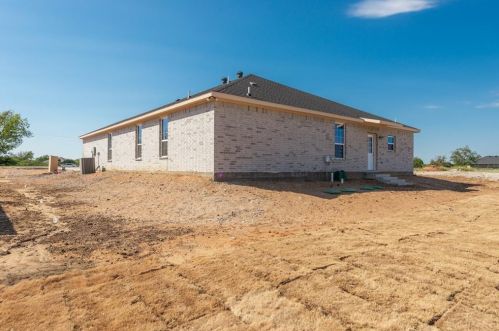 5565 Justine Pl, Fort Worth TX  76126-6353 exterior