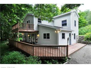 106 Sprain Brook Rd, Woodbury, CT 06798-1911