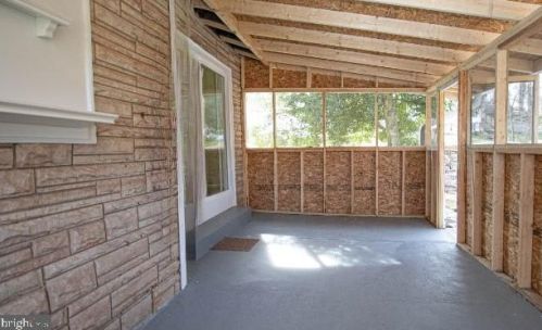 7834 Brompton St, Springfield VA  22152-1956 exterior