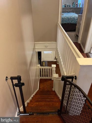 5820 Carpenter St, Philadelphia PA 19143-3010 exterior