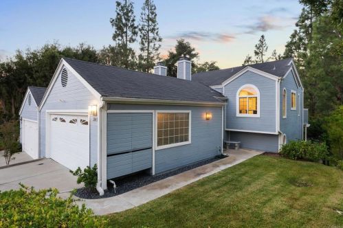 2043 Mountain Vista Way, Oceanside, CA 92054-6276