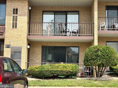 9906 Bustleton Ave, Philadelphia, PA 19115-2192