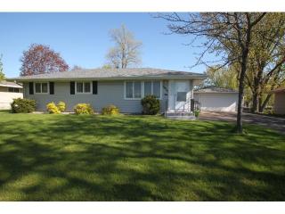 2812 88th St, Minneapolis, MN 55431-1932