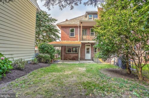 822 5th St, Lancaster PA  17603-5027 exterior