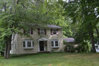 24 Symor Dr, Morristown, NJ 07960-6526