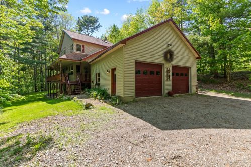 24 Penny Ln, Liberty, ME 04949-3431