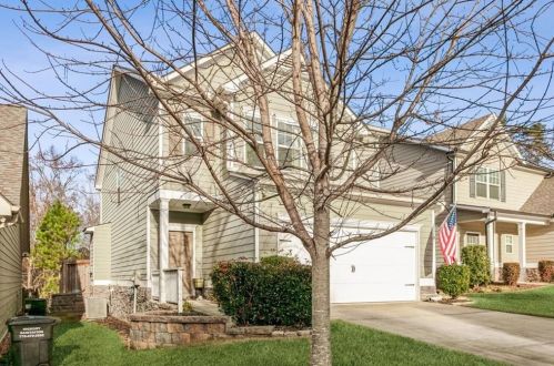 645 Royal Crest Ct, Holly Springs, GA 30115-1836