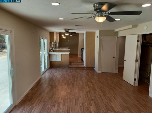 1772 Elmhurst Ln, Concord CA  94521-2017 exterior