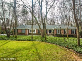 11469 Bronzedale Dr, Vienna, VA 22124-2125