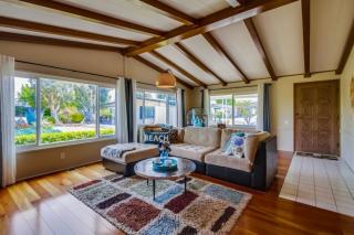 2283 Julie Pl, Carlsbad, CA 92008-3836