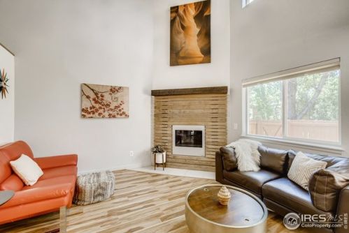 6144 Habitat Dr, Boulder, CO 80301-5385