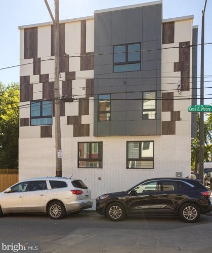 1657 Marshall St, Philadelphia, PA 19122-2921