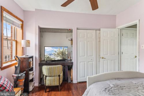 2549 Juniper St, Philadelphia PA  19148-4321 exterior