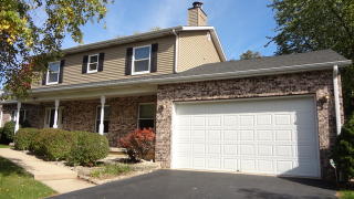 161 Harrison St, Geneva, IL 60134-2859