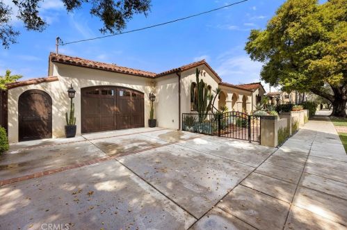 407 Santa Clara Ave, Santa Ana, CA 92706-2956