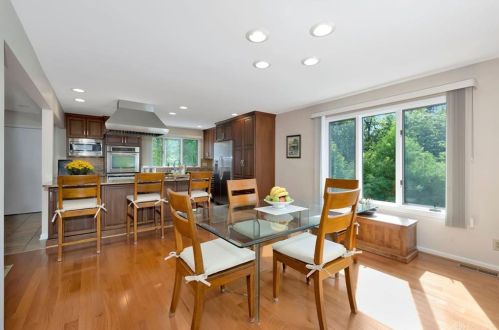 13 Carrie Cir, Miami, OH 45056-9203