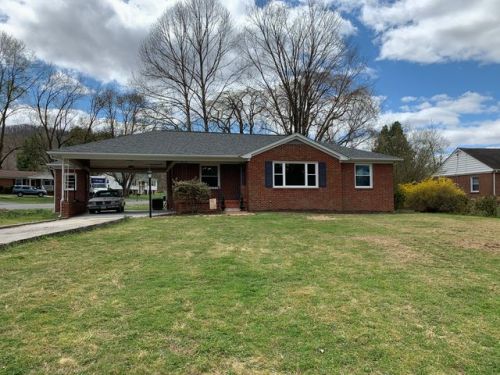 151 James River Ter, Lithia, VA 24066-5381