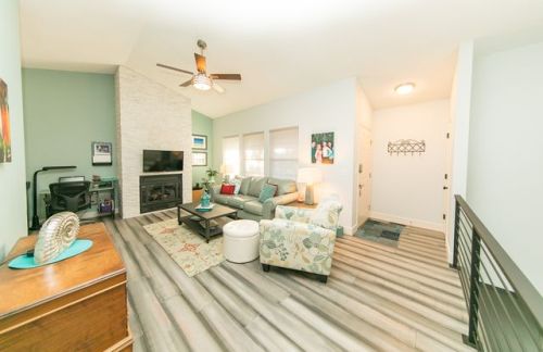 3823 Paseo Del Prado, Boulder, CO 80301-1521