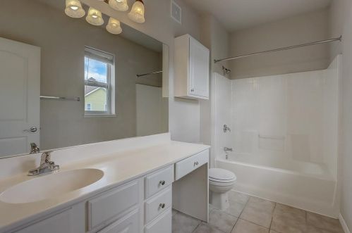 10256 Bleeker St, Saint Paul MN  55129-6904 exterior