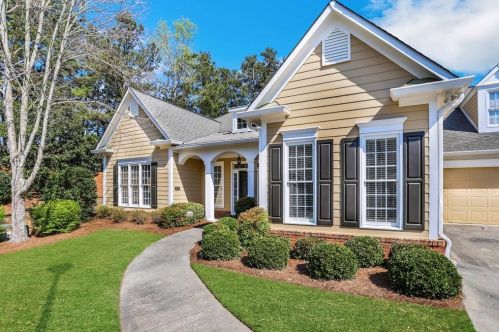 2008 Macland Square Dr, Marietta, GA 30064-4842