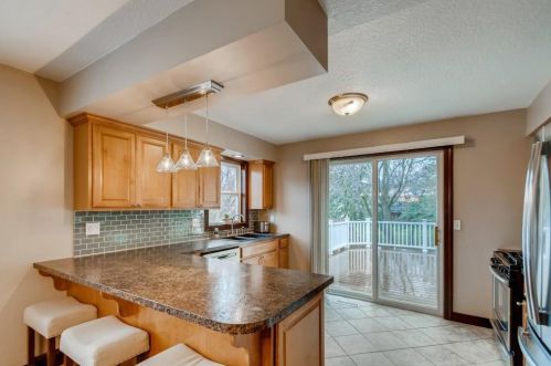 2380 Helena Rd, Saint Paul MN  55128-4910 exterior