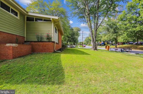 412 Sisson Ct, Silver Spring MD 20902-3151 exterior