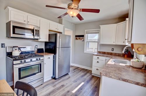 762 Hoyt Ave, Saint Paul MN  55106-1009 exterior