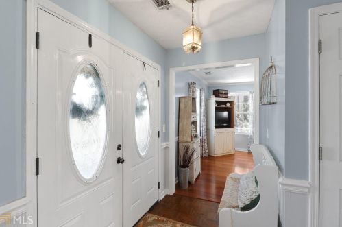 2 Jacks Dr, Newnan, GA 30263-1853