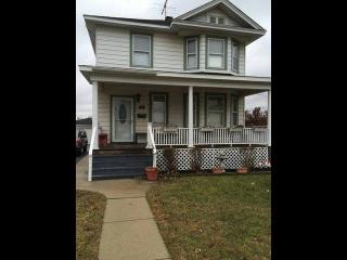 2417 Indiana Ave, Lansing IL  60438-2137 exterior