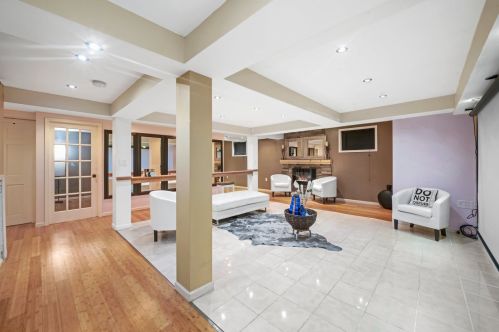 1445 Shaman Dr, Lemont IL  60490-5572 exterior