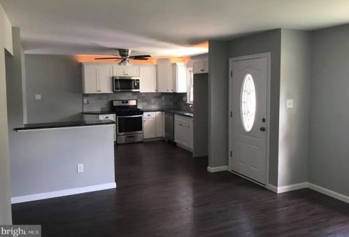 58 Highland Ave, Erial, NJ 08081-1417