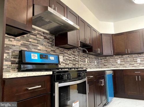 5815 16th St, Philadelphia PA  19141-1821 exterior