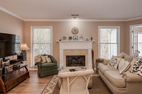 703 Bainbridge Dr, Atlanta GA  30327-4267 exterior