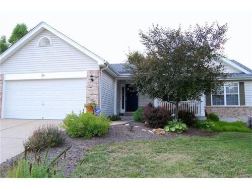 24 Keystone Ct, Fenton, MO 63026-4883