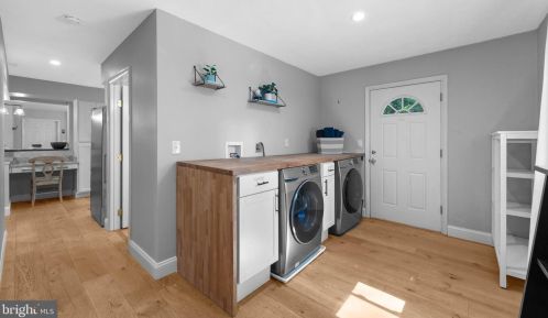 92 Berrywood Dr, Severna Park MD 21146-2001 exterior