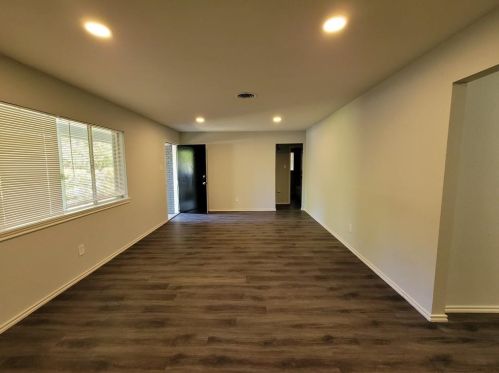 7805 Whitney Dr, Fort Worth TX  76108-2513 exterior