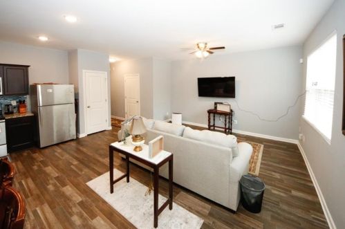 1817 Millstream Holw, Conyers GA  30012-3597 exterior